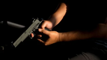 Мужчина выстрелил в живот другого человека в Актау