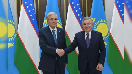 Токаев и Мирзиёев провели неформальную встречу в Бухаре