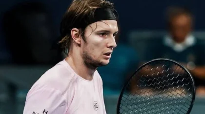 Бублик сенсационно вылетел в первом круге турнира ATP-500 в Мюнхене