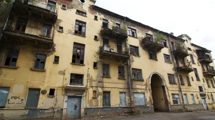 Еще 650 старых многоэтажек отремонтируют в Казахстане