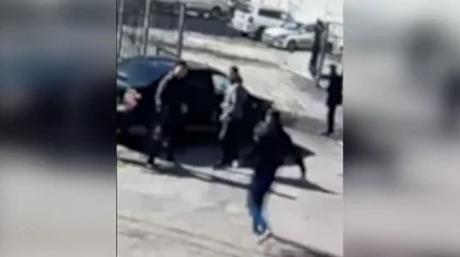 Подросток на авто заехал на территорию школы в Астане и спровоцировал конфликт (ВИДЕО)