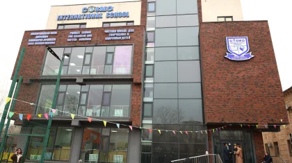 Месяцами без зарплат: «AMANAT» помог педагогам Алматы добиться выплат