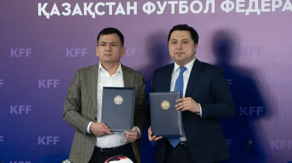 «Читающий спортсмен»: казахстанских футболистов вовлекут в проект по развитию культуры чтения