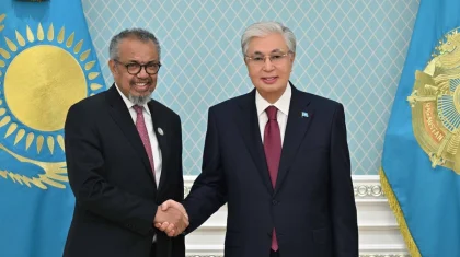 Токаев встретился с главой ВОЗ