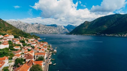 Казахстанцам разрешили въезжать без визы в одну из европейских стран