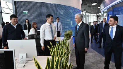 Токаев запустил сеть школ искусственного интеллекта по Казахстану