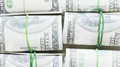 Доллар пошел вверх: что происходит с курсом в Казахстане