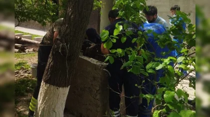 Двухлетняя девочка упала в 24-метровый колодец в Шымкенте