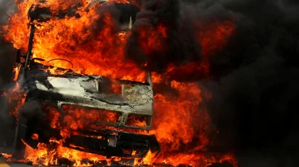 При взрыве автобуса в Колумбии погибли 14 человек, 38 ранены