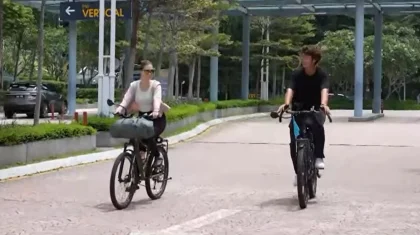 Cемь месяцев в пути: пара из Казахстана доехала до Малайзии на велосипедах