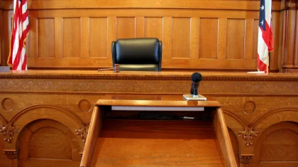 Подозреваемому в стрельбе во время ужина Трампа с прессой предъявили обвинение