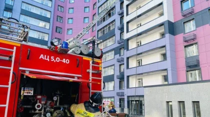 В Астане горела квартира в одном из жилых домов
