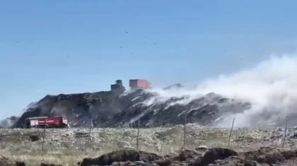 Крупный пожар на мусорном полигоне тушат в Павлодаре (ВИДЕО)