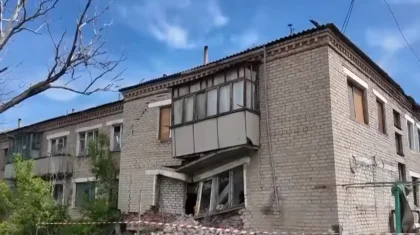 Часть дома рухнула в СКО: жители обвиняют власти в бездействии