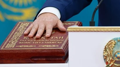 Три кандидата на пост президента: кто может временно возглавить страну при досрочном сложении полномочий