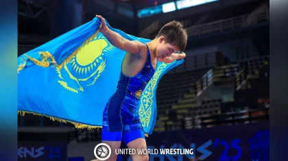 Казахстанские борцы завоевали четыре медали в первый день чемпионата Азии