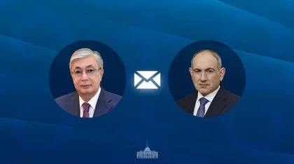 Токаев поздравил Пашиняна с победой его партии на парламентских выборах в Армении