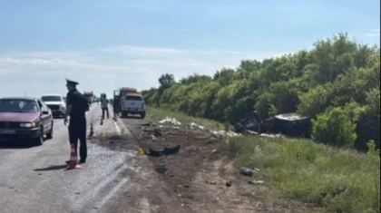 Два человека погибли в ДТП в Акмолинской области: столкнулись легковушка и грузовик со взрывчаткой
