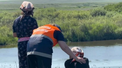 Дедушка пытался спасти внука: на Тоболе нашли тела двух погибших (ВИДЕО)