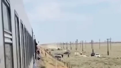 Сошел с рельсов вагон пассажирского поезда в Туркестанской области