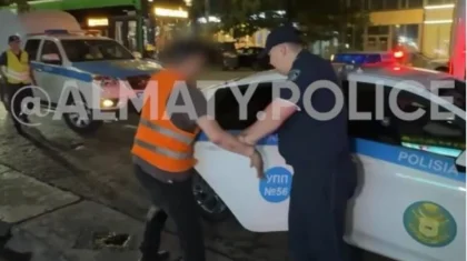 Застолье в Алматы закончилось поножовщиной: мужчина оказался в больнице (ВИДЕО)
