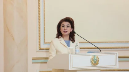 В Алматы от имени главы государства наградили работников отечественных СМИ