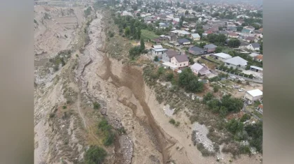 ЧС объявили в Карасайском районе после смещения грунта в карьере