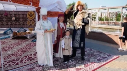 В Уральске прошел традиционный фестиваль «Тойбастар»