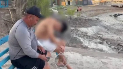 Упал с «банана» и вывихнул руку: на Капшагае спасли молодого человека