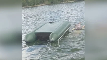 На озере Имантау в СКО спасли женщину после опрокидывания моторной лодки