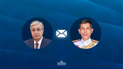 Токаев поздравил короля Таиланда с днем рождения