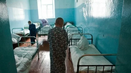 «Более 80% - уголовники»: Минздрав проверит закрытую психбольницу