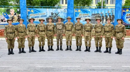 Шесть пар братьев-близнецов служат в воинских частях Гвардейского гарнизона