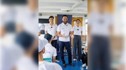 Представители партии Respublica поговорили с молодежью Павлодара на палубе теплохода