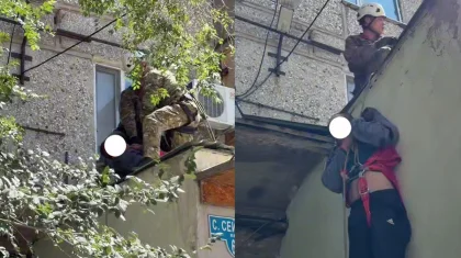 Мужчина оказался на козырьке подъезда в Улытау: спасатели его эвакуировали