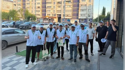 Партия «Байтақ» поздравила железнодорожников Экибастуза