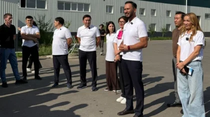 Представители партии Respublica встретились с коллективом «TROYA» в Павлодаре