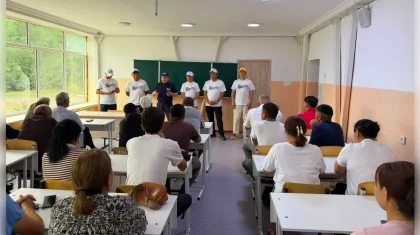 Представители Respublica обсудили с жителями Тескенсу развитие села