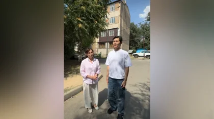 Певец Садраддин подарил квартиру многодетной матери (ВИДЕО)