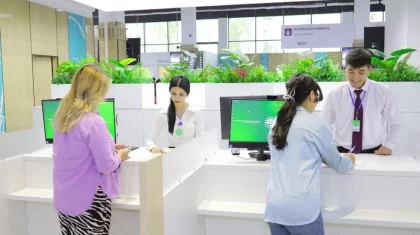 Казахстанцы стали на 30% реже обращаться к операторам ЦОНов