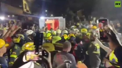 Женщину спасли после 36 часов под завалами в Колумбии (ВИДЕО)