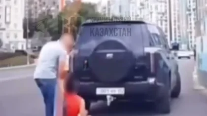 Избил мужчину на дороге в Алматы: агрессивного водителя водворили в изолятор