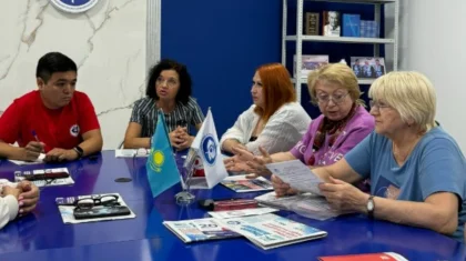 ОСДП и НПО обсудили лечение и трудоустройство людей с инвалидностью