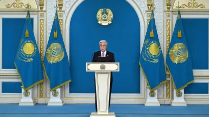 Президент встретился с победителями и призерами международных олимпиад