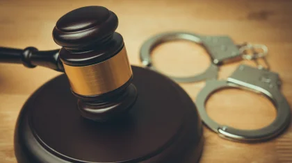 Житель Жетісу получил почти 4 года тюрьмы за граффити с рекламой наркосайтов