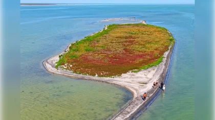 Новый остров обнаружили в Каспийском море