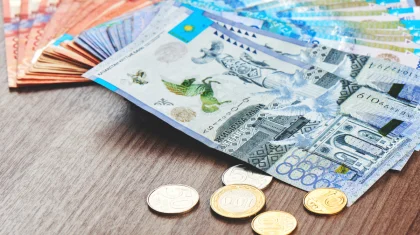 Вклады казахстанцев достигли рекордных 30 трлн тенге