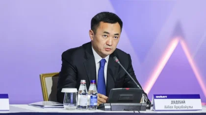 Айбек Дадебай избран председателем Курултая