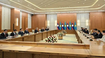 Токаев предложил Лаосу использовать транспортные коридоры Казахстана