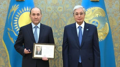 Токаев поблагодарил Гизата Нурдаулетова за службу на благо страны